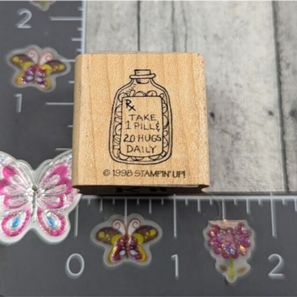 Stampin' Up! Get Well Hearts 20 HugsRubber Stamp Wood #B75